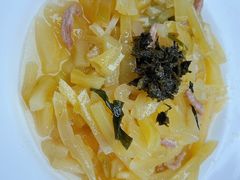 洋山芋榨菜肉丝-沪西老弄堂面馆(定西路店)