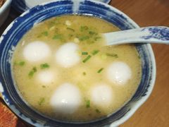 -包整·丝娃娃(一览甲秀楼风景店)