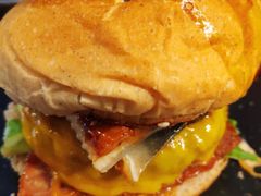 -HIGH FIVE哈福手工汉堡(桂林路店)