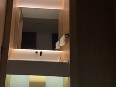 -涨巢·潮玩水疗局