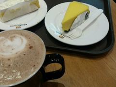 -Gloria Jean's Coffees