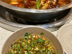 -肖肖酸萝卜鱼火锅(总店)