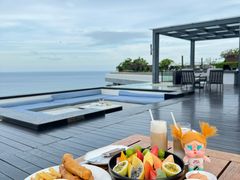 -瑰丽酒店·海吧·天际下午茶·现场DJ·天台酒吧