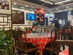 大堂-玉华台饭庄(裕中西里小区店)