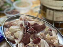 连州果园鸡-威邵鸡煲(西华路总店)