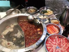 -憨铁匠老火锅(龙岗万科里店)