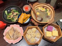 -古都历食南京菜·烤鸭·鸭血粉丝·汤包(南京博物院店)