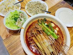 -嘉州叶婆婆钵钵鸡(建设路店)