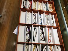 -广州宝岛眼镜武汉和光眼镜市场西区店