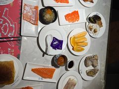 -四海一家自助餐(益田假日广场店)