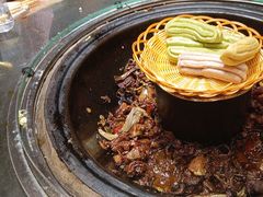 -三石手撕老母鸡锅中锅(香君路店)