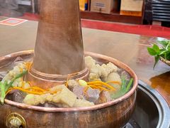 -岳记兴隆·青城腊排铜火锅(融创店)