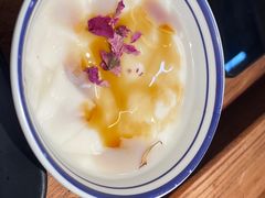 -云阿蛮云南生烫牛肉米线(奉贤路店)