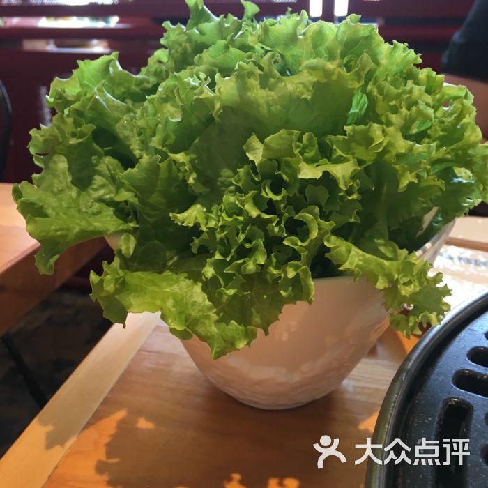 那胡同里的小烤肉馆生菜图片 - 第1张