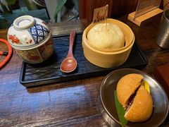 -银米·云南传统过桥米线(双廊黑金冠店)
