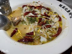 老坛子酸菜鱼-新太二·鲜料川菜(晶耀前滩店)
