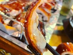 -东方之猪四更烤乳猪(金垦总店)