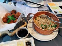 小大董牛肝菌烩饭-小大董·烤鸭(观景餐厅·南京西路店)