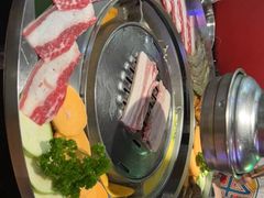 -哈哈碳都·牛肋条无限自助烤肉(宝龙店)