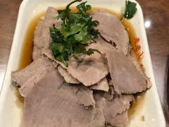 -亮亮面馆(经六路店)