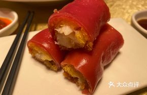 Crispy Shrimp Red Rice Noodle Roll