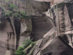 -伍山石窟