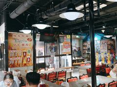 -马路牙子烧烤音乐酒馆(望京店)
