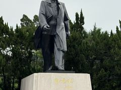 -荔枝公园-小平画像广场