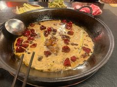 -渝井巷重庆老火锅(沈阳吉祥店)
