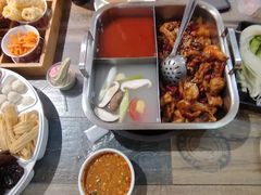 -鸡遇虾煲干锅火锅(小寨金莎店)