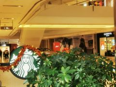 -星巴克臻选(上海合生汇1F店)