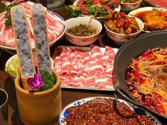 -萍姐火锅·公路夜市(武汉首店)