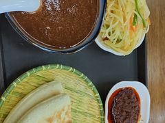 -秦君宝手擀菠菜面(金花路店)