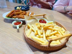 招牌胖薯条-艾蜜西餐厅(梅园店)