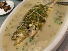 深海大黄鱼雪菜笋丝烧-南苑环球酒店云顶高级中餐厅(鄞县大道店)