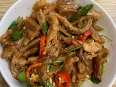 麻辣脱骨鸭掌-派派茶客(金杏花园店)