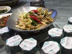 -俭寨大盘鸡·手抓肉·烧烤新疆菜(乌苏路店)