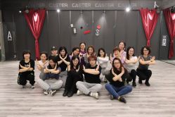 点击看大图 -CASTER跳舞俱乐部