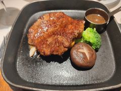 -牛扒先生·厚切雪花牛扒西餐厅(北京路禺山路店)