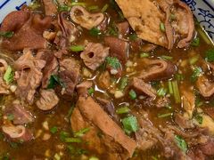 卤煮火烧-门框胡同百年卤煮(新街口店)