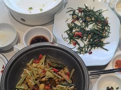-民族手抓羊肉馆·滩羊手抓·烤全羊