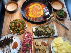 -贵厨酸汤牛肉(汇金星力城店)