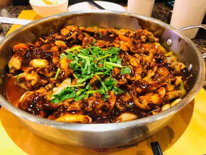 黄记煌三汁焖锅(保百购物广场店)