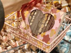 -Laderach 莱德拉(上海环贸iapm店)