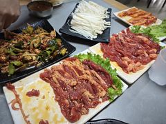 -牛牛牛酸菜煎肉店(望云寺路店)