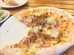 -城市大道红炉披萨烘焙坊