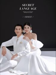 -雪中彩影婚纱摄影·微光艺术中心