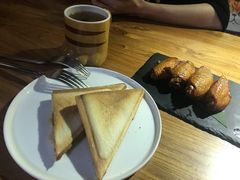 -more than meow吴止猫主题餐厅(承德 中船汇店)