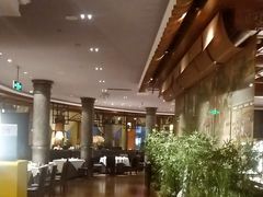 -八府香鸭·啫啫煲(华山路店)