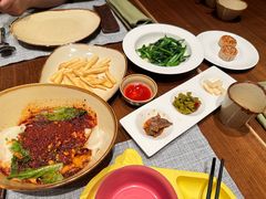 -石梅湾威斯汀度假酒店-品味餐厅·川湘菜·海鲜风味火锅·手工面食·万州烤鱼·口味牛蛙·小龙虾